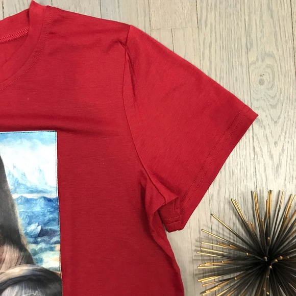 The Mona Lisa Bubblegum Red Graphic Tee T Shirt - Picture 6 of 8